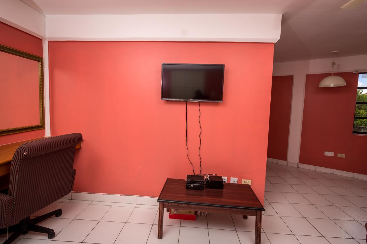 Bayport Residence Inn Roger Luaran gambar