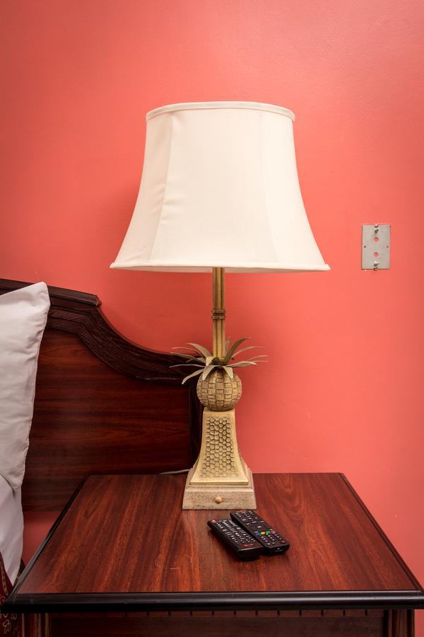 Bayport Residence Inn Roger Luaran gambar
