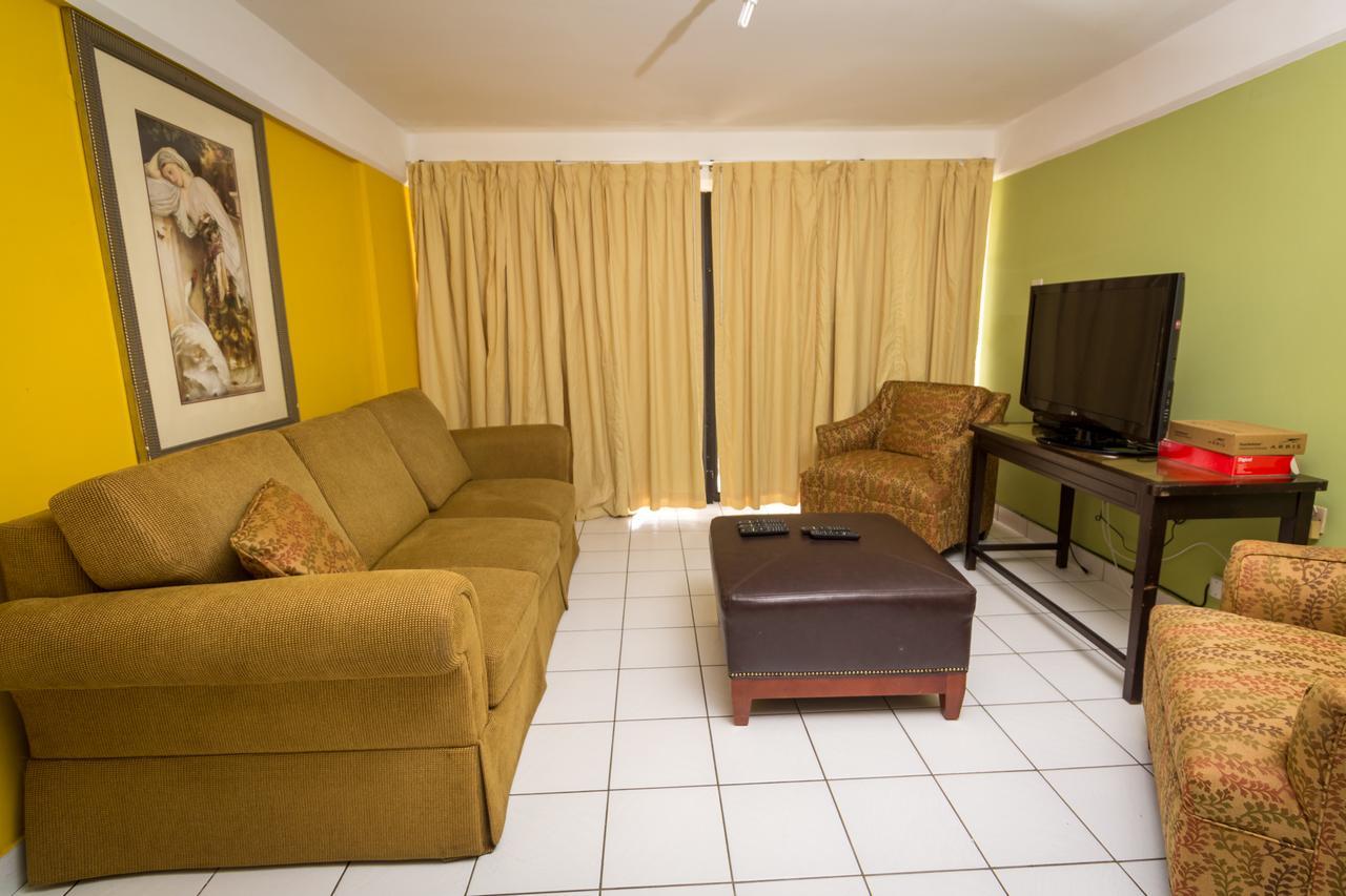 Bayport Residence Inn Roger Luaran gambar