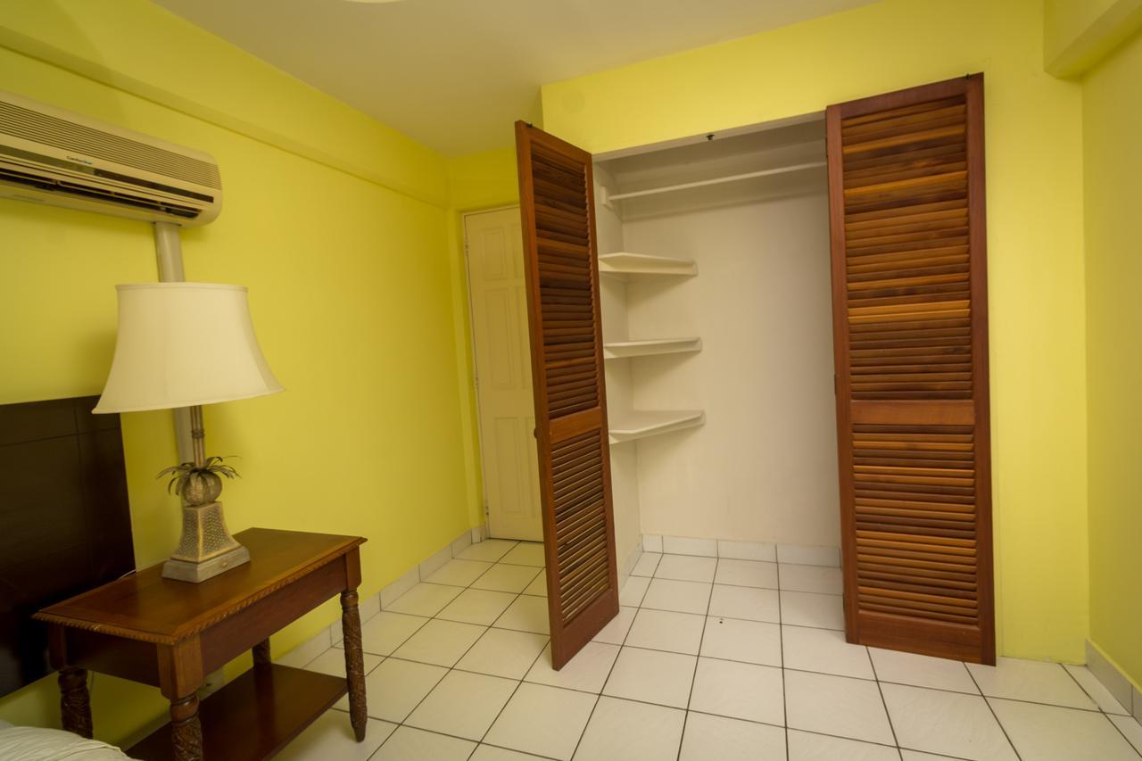 Bayport Residence Inn Roger Luaran gambar