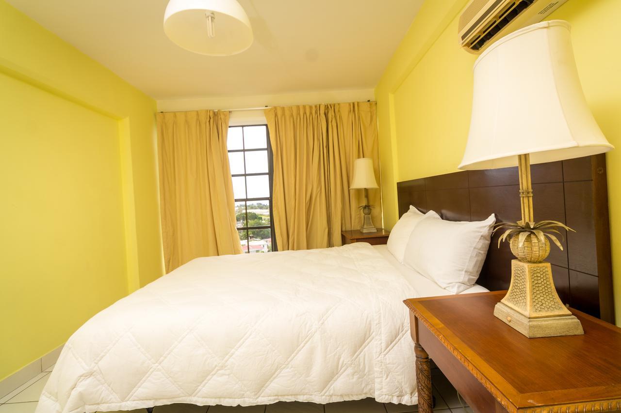 Bayport Residence Inn Roger Luaran gambar