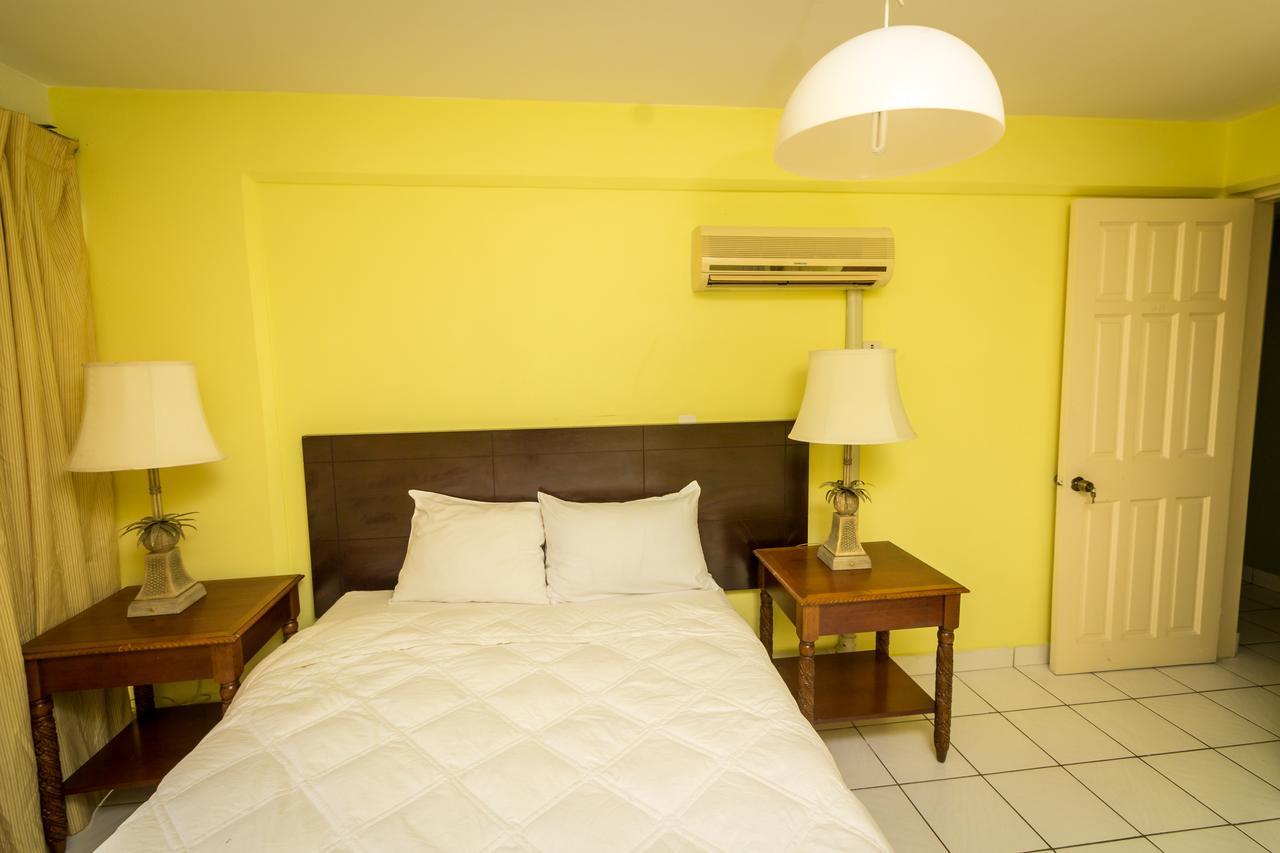 Bayport Residence Inn Roger Luaran gambar